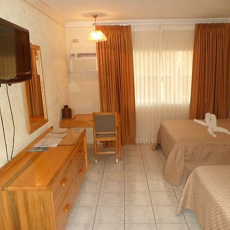 Hotel La Quinta La Ceiba Eksteriør billede