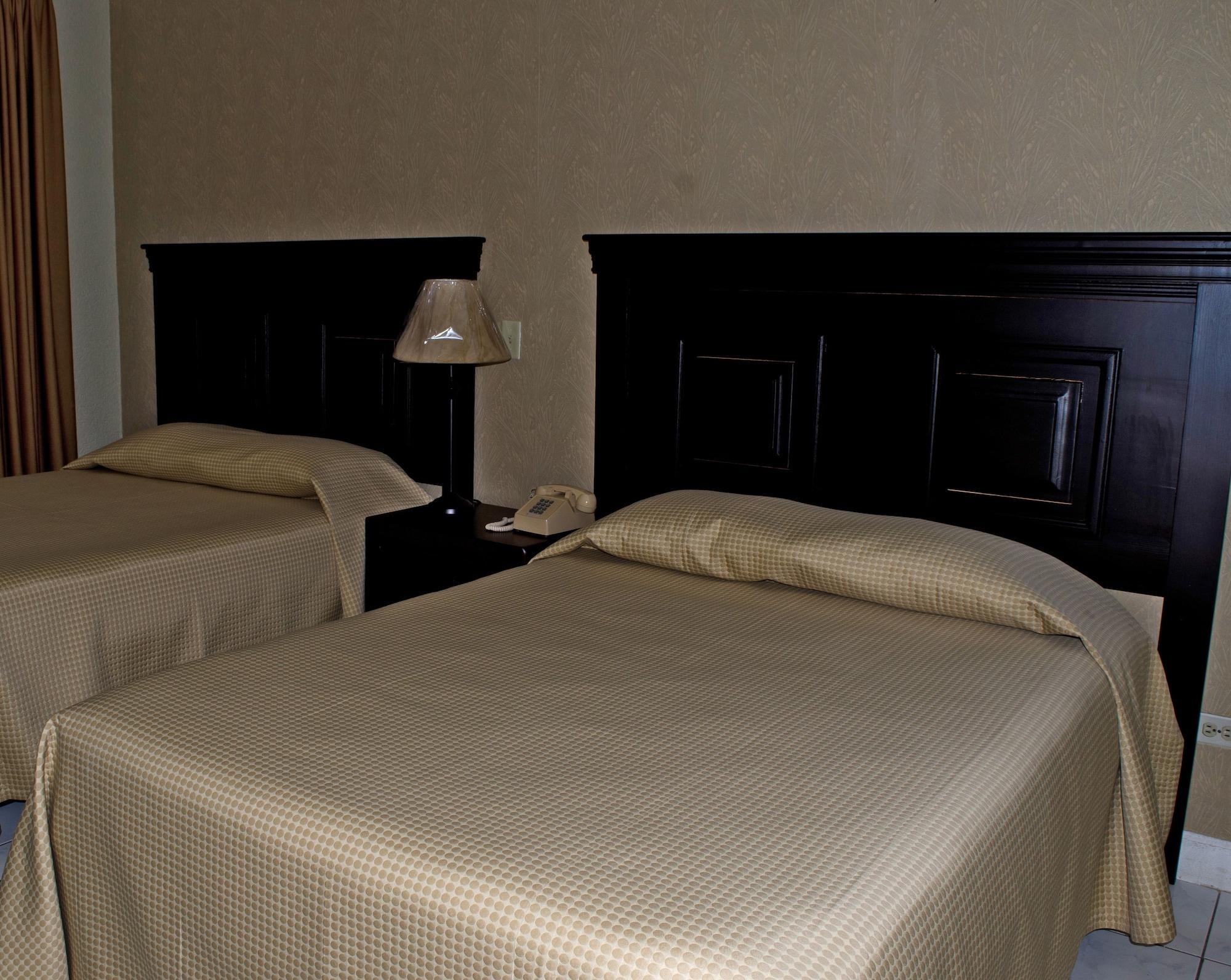 Hotel La Quinta La Ceiba Eksteriør billede