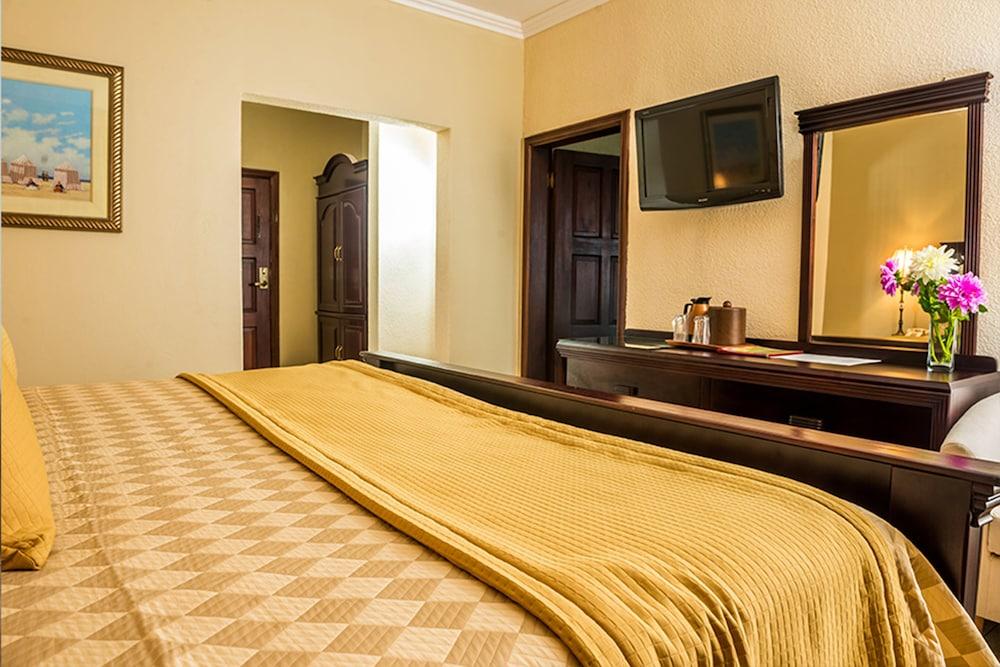 Hotel La Quinta La Ceiba Eksteriør billede