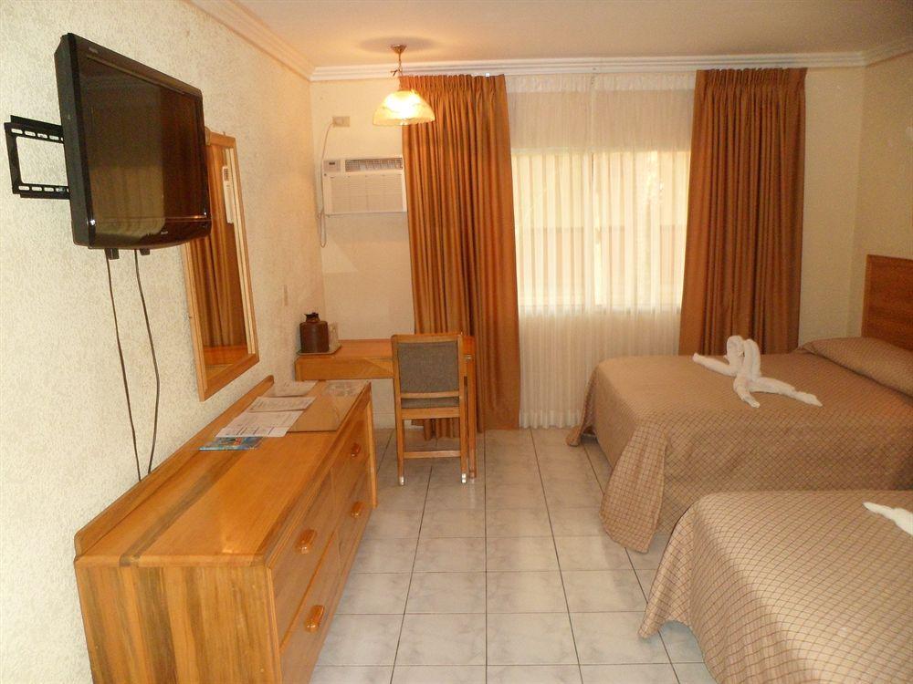 Hotel La Quinta La Ceiba Eksteriør billede
