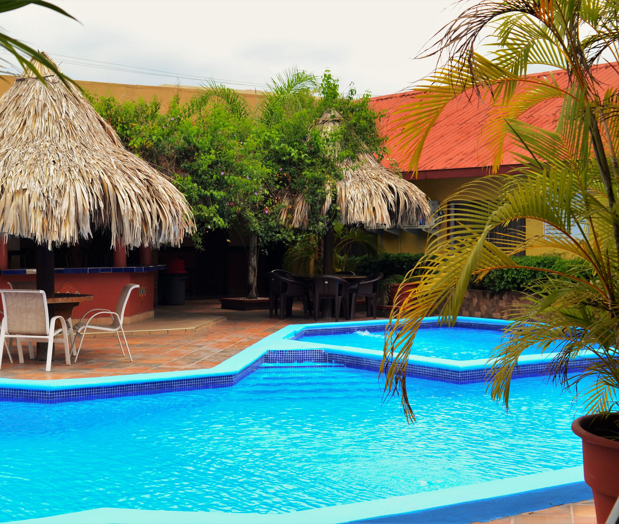 Hotel La Quinta La Ceiba Eksteriør billede